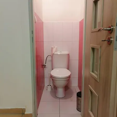 Basement Flat In The City Center!! Apartment *